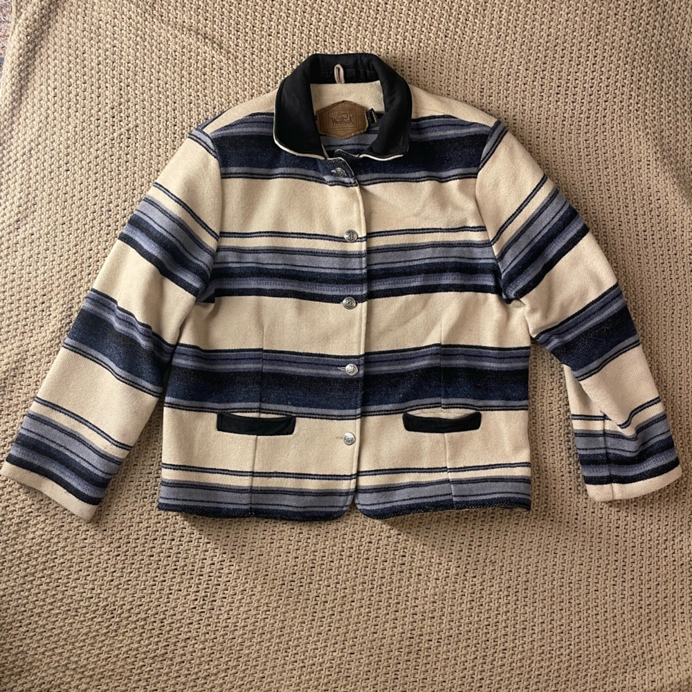 Vintage Woolrich Women's Down Jacket/Coat